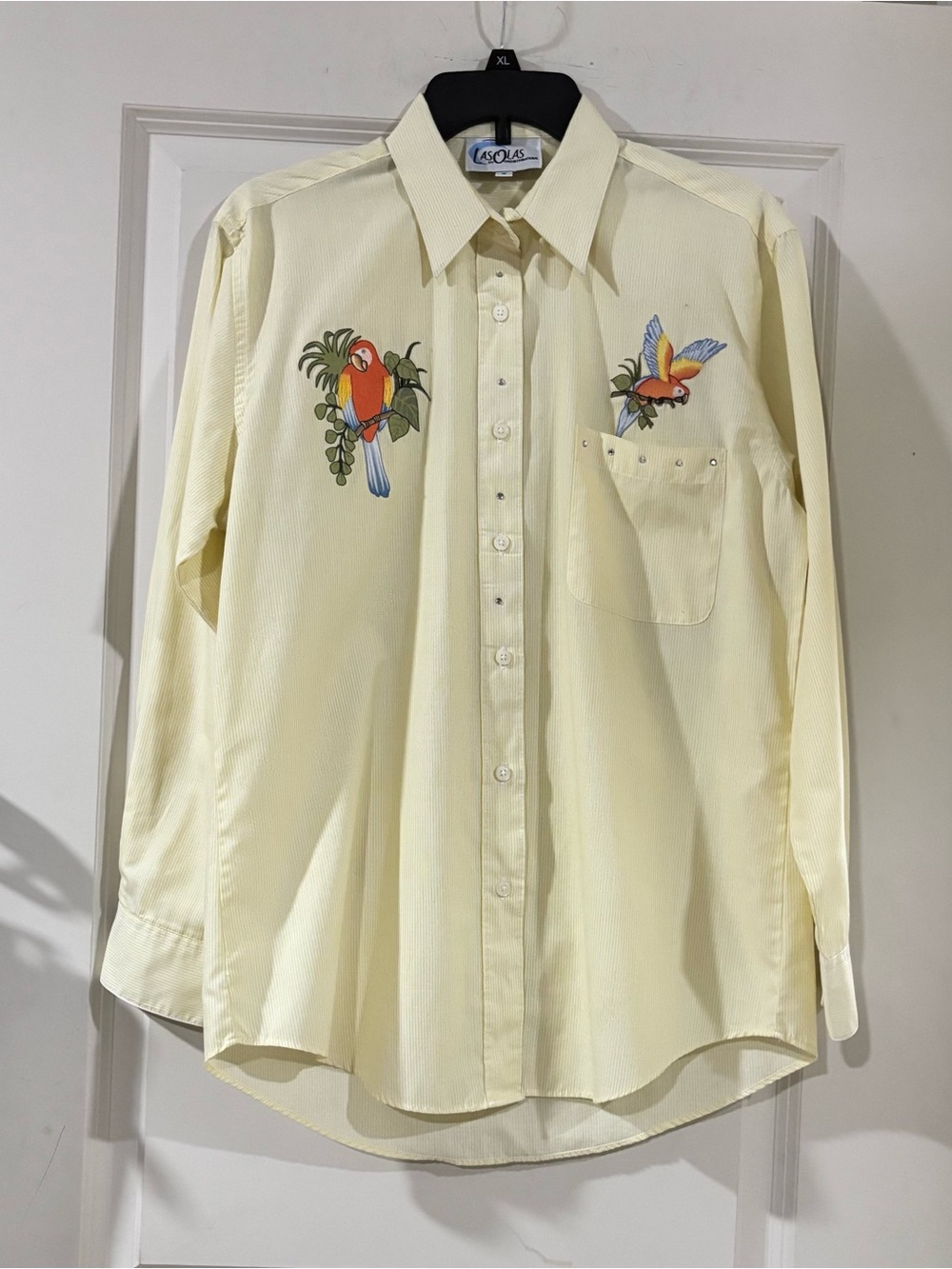 Casual Pale Yellow Embroidered Parrot Dress Shirt